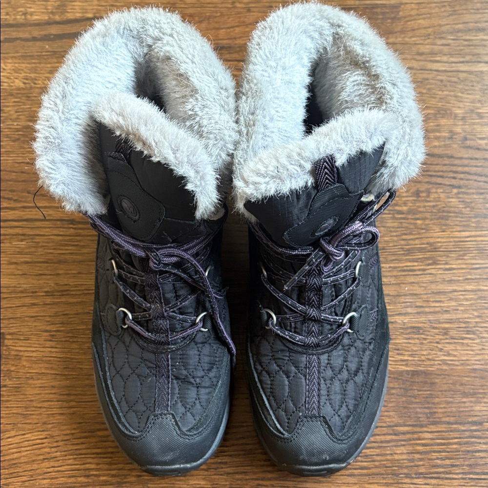 Rarely used Water Proof Winter Boots with Faux Fur
